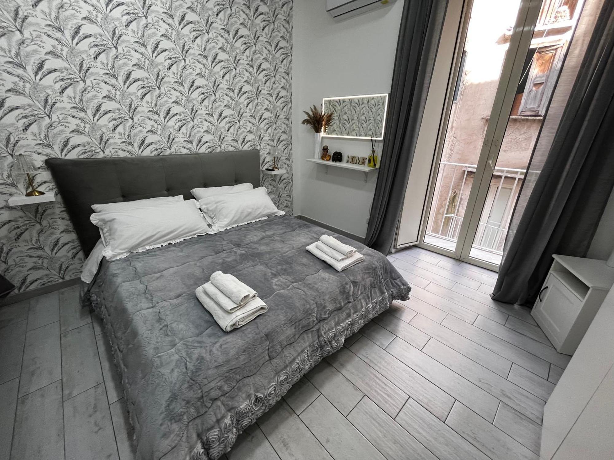 Napoli Verace - Centro Storico Spaccanapoli Apartment 외부 사진